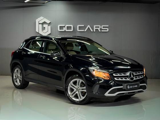 MERCEDES-BENZ GLA 200 1.6 CGI FLEX STYLE 7G-DCT MERCEDES-BENZ GLA 200 1.6 CGI FLEX STYLE 7G-DCT